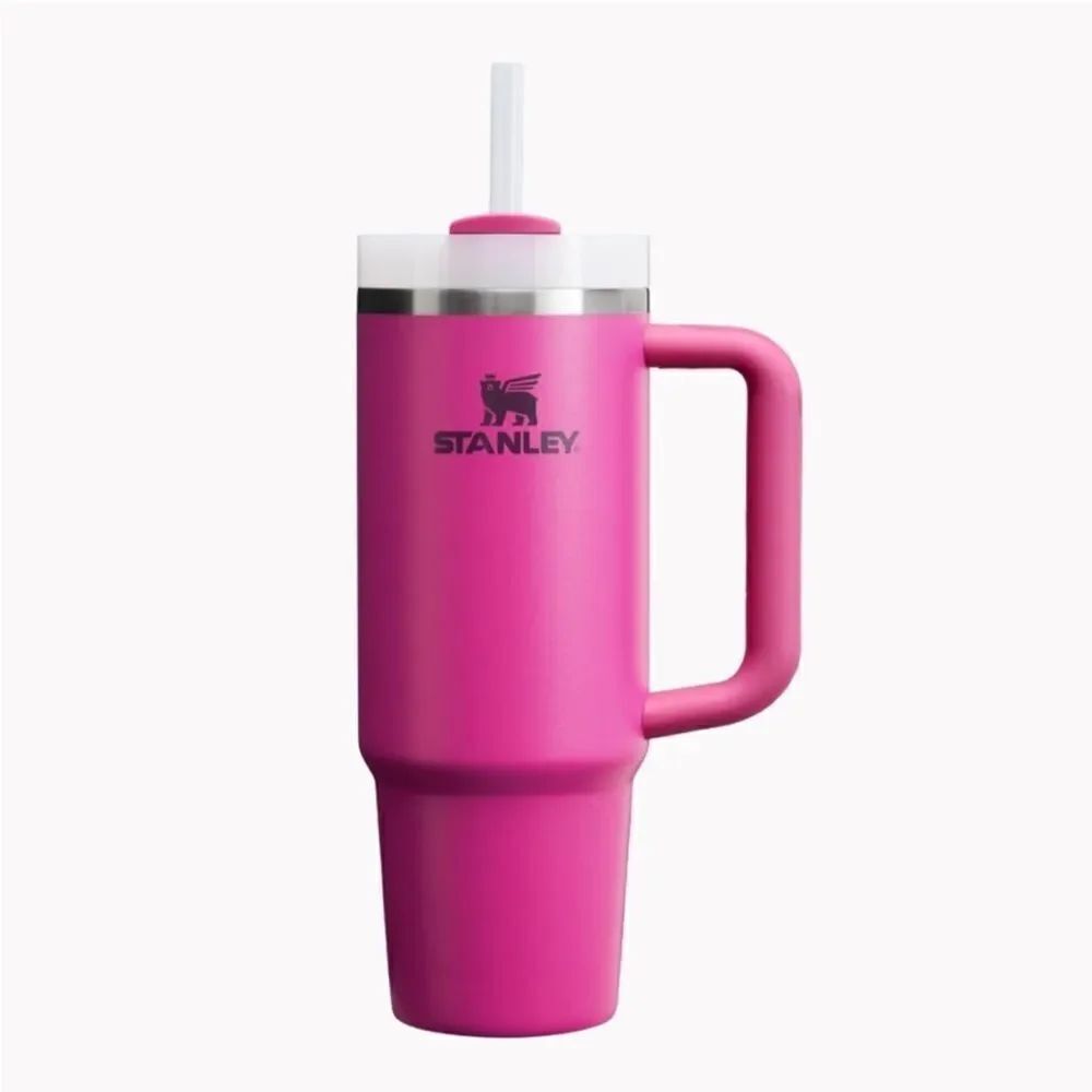 Stanley Quencher H2.0 Flowstate Tumbler in hot pink Fuschia - NWT
